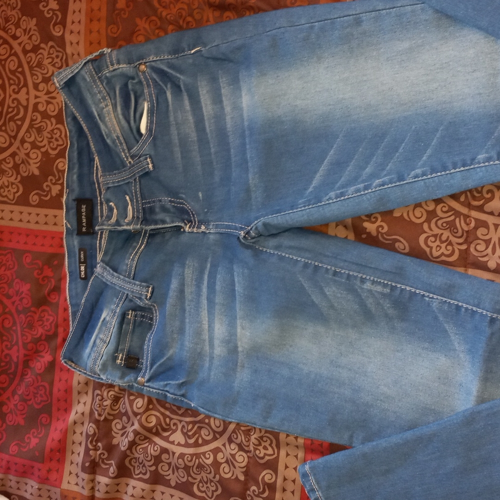 Skinny jeans